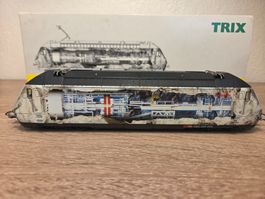 Trix 22734 E-Lok Re 460 SBB H0