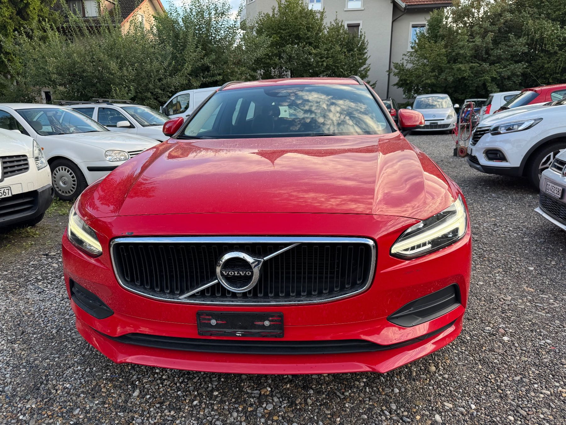 Volvo Autos: Volvo V90 2.0 D3 – Gebraucht aus St. Gallen von AutoSG