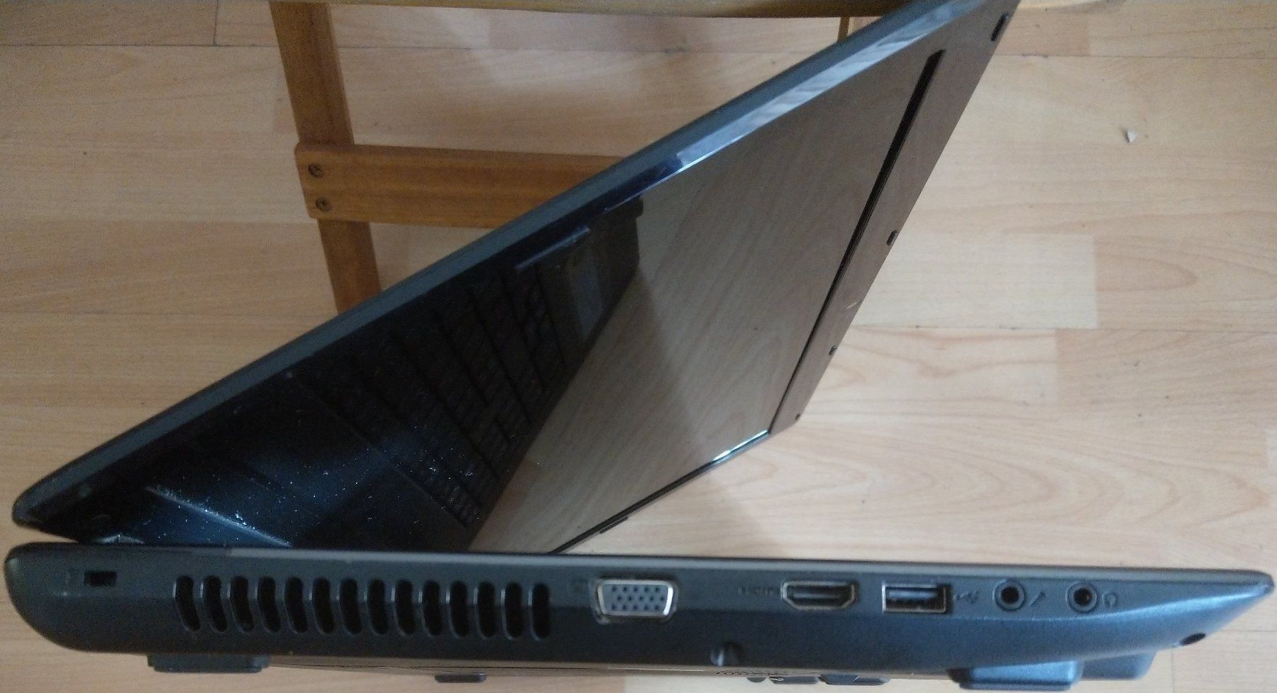 Acer Notebooks: Laptop Acer Aspire 7750G – Gebraucht aus Bern von Saxeton 4