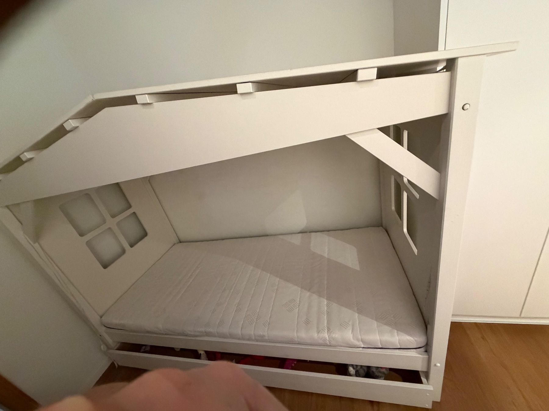 Letti: Kinderbett Haus inkl. Matratze – Usato da Oberägeri venduto da kaitanja 3