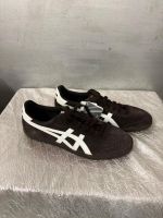Asics Schuhe, Grösse 43 1/2, Neu