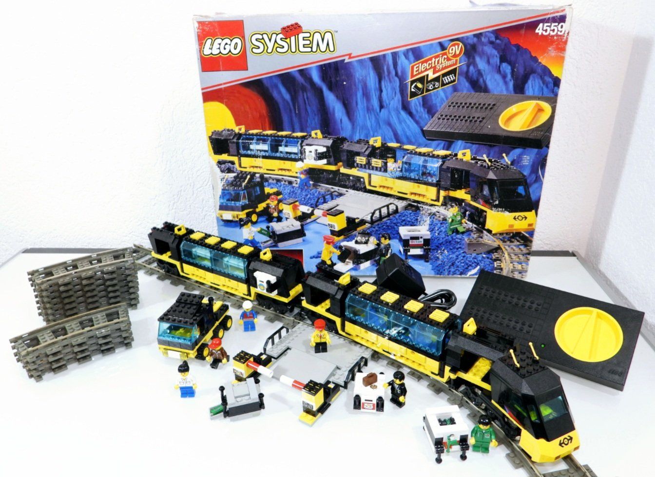 Lego Kit di costruzioni: LEGO 9 VOLT EISENBAHN 4559 CARGO RAILWAY MIT OVP – Usato da Turbenthal venduto da Ddanuh 4