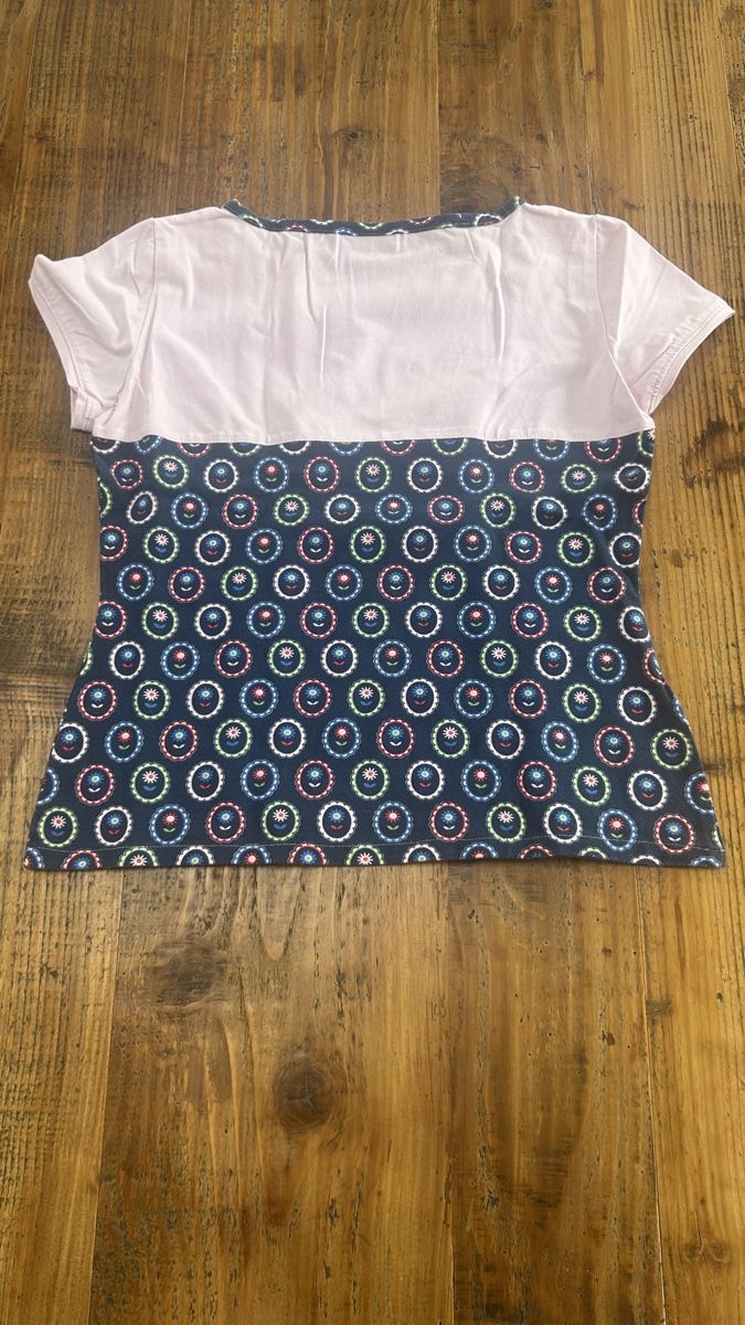T-shirt: T-Shirt Damen Blumenmuster – Usato da Erlinsbach venduto da Basi67 1