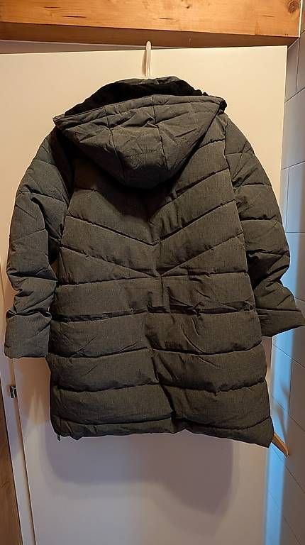 Cappotti: Manteau, veste longue  – Usato da Villars-Le-Terroir venduto da Nanoucard
