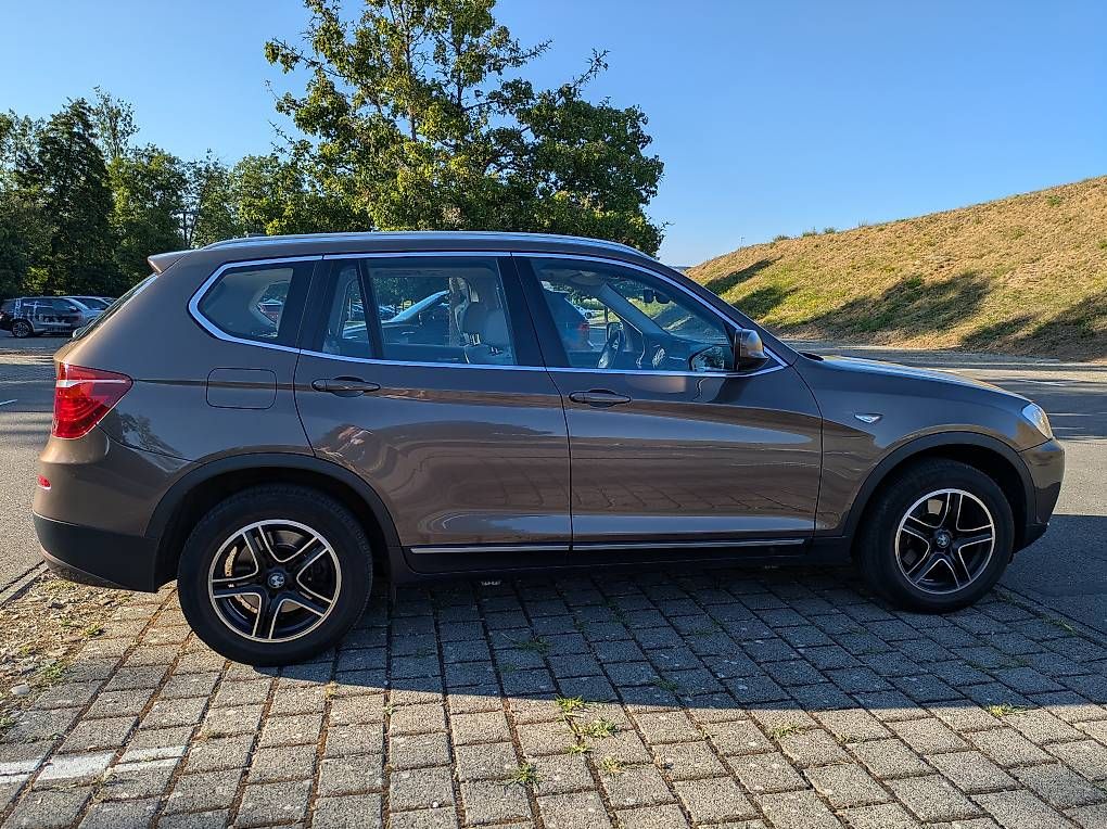 BMW Automobili: BMW x3 2.0 Diesel – Usato da Oberkirch venduto da sasu06 3
