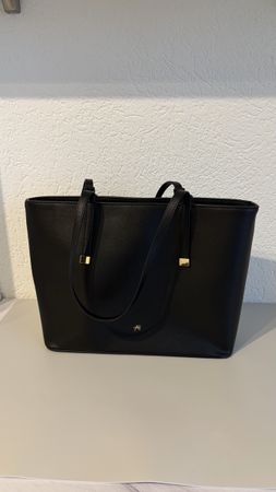 Handtasche