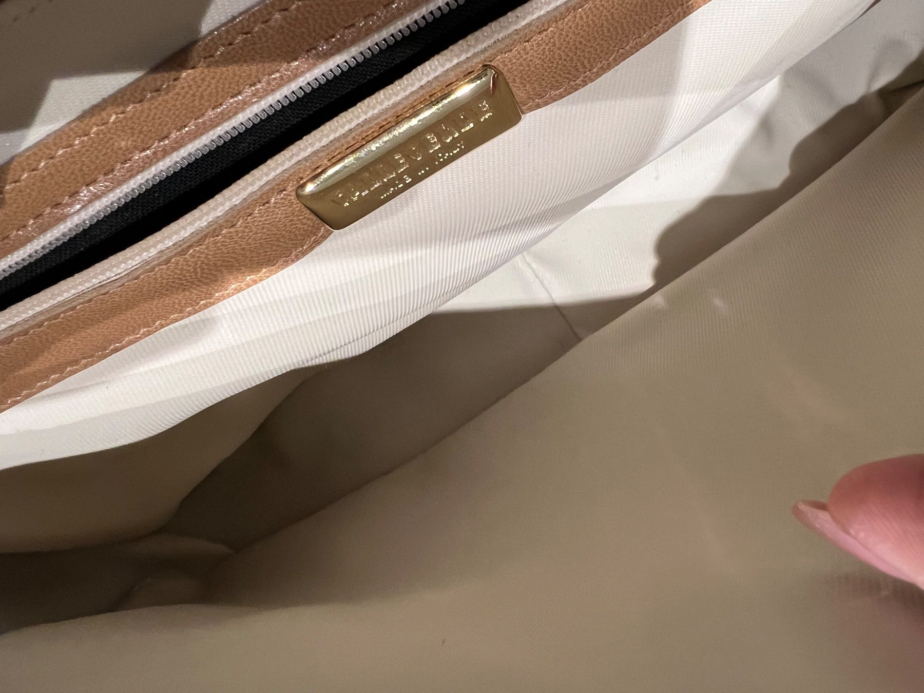 Borse da donna: Borsa in pelle – Usato da Cureglia venduto da dan_q2h6 2