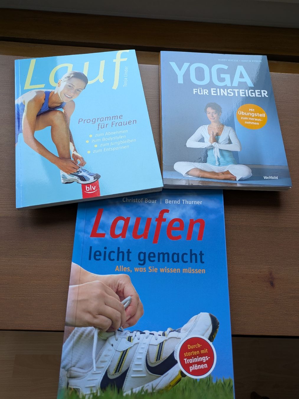 Bücher: 3 Bücher Laufen und Yoga – Gebraucht aus Pfäffikon ZH von sannia