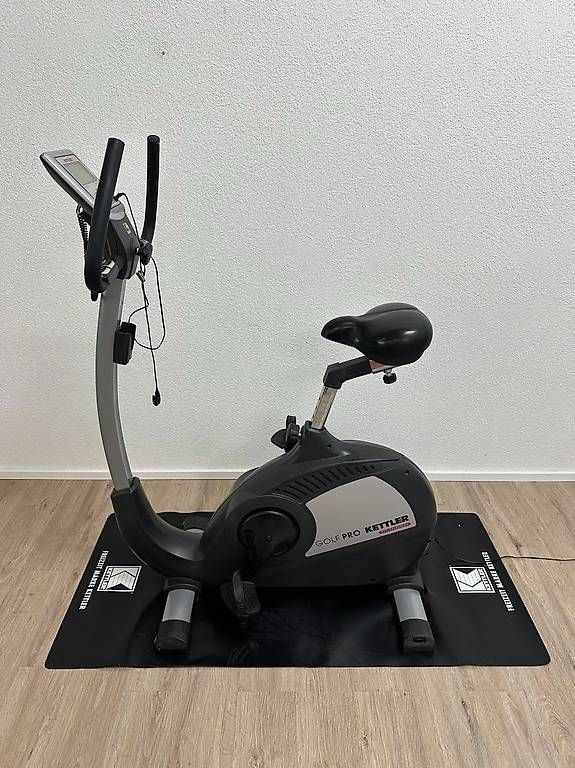 Kettler Hometrainer: Kettler Golf Pro Heimtrainer Ergometer mit Matte – Usato da Obernau venduto da Arche_Noah_Brocki