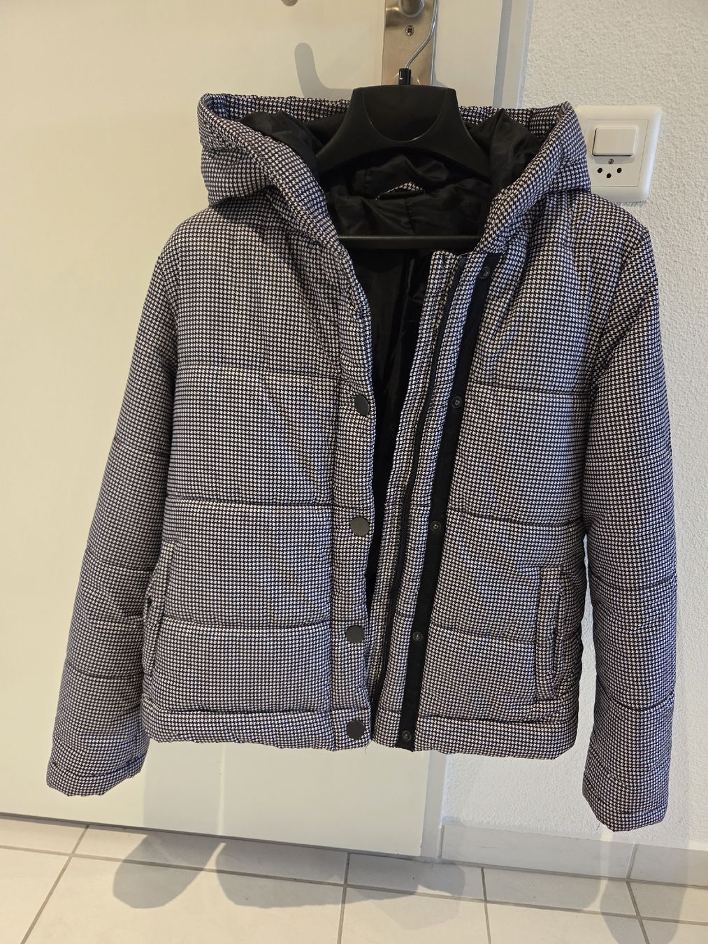 Giacche: Jacke Herbst/ Winter gr.36 – Nuovo (secondo la descrizione) da Bronschhofen venduto da Katrusja