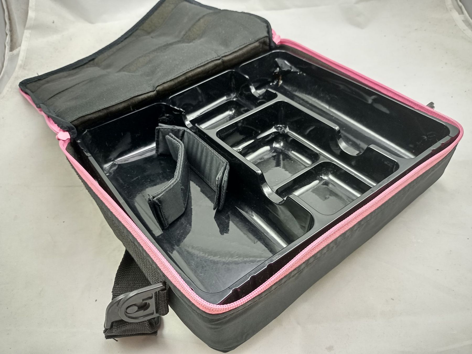 Altri accessori: Tragetasche für Game Boy – Usato da Buchs AG venduto da SellAndBuyX 4