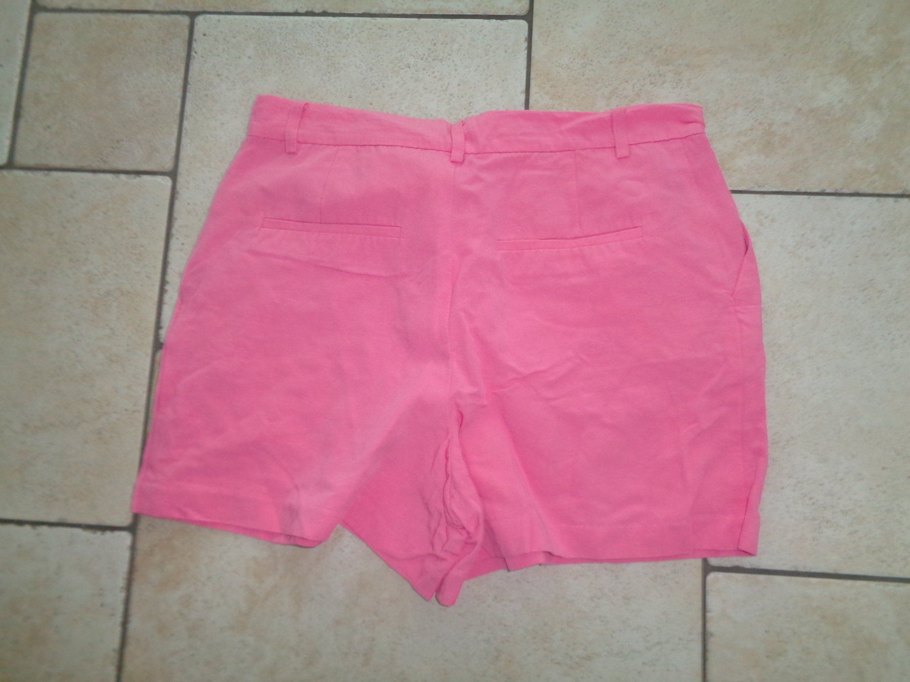 Zara Pantaloni: Shorts  Zara  Grösse M – Usato da Kreuzlingen venduto da Robi-2003 2