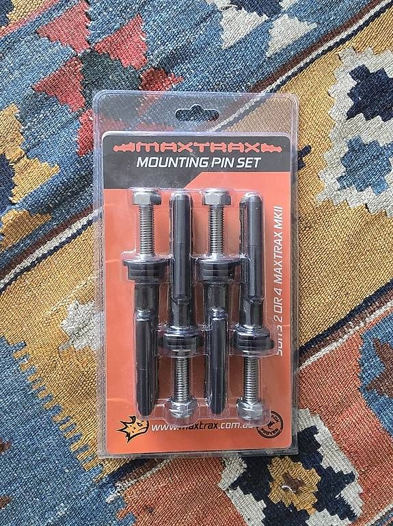 Placchette & Badge: Maxtrax Mounting Pin Set MKII – Usato da Stallikon venduto da rob_62w9