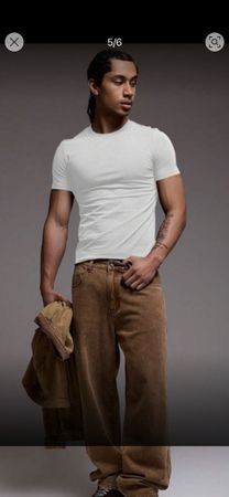 White slim-fit T-shirt
