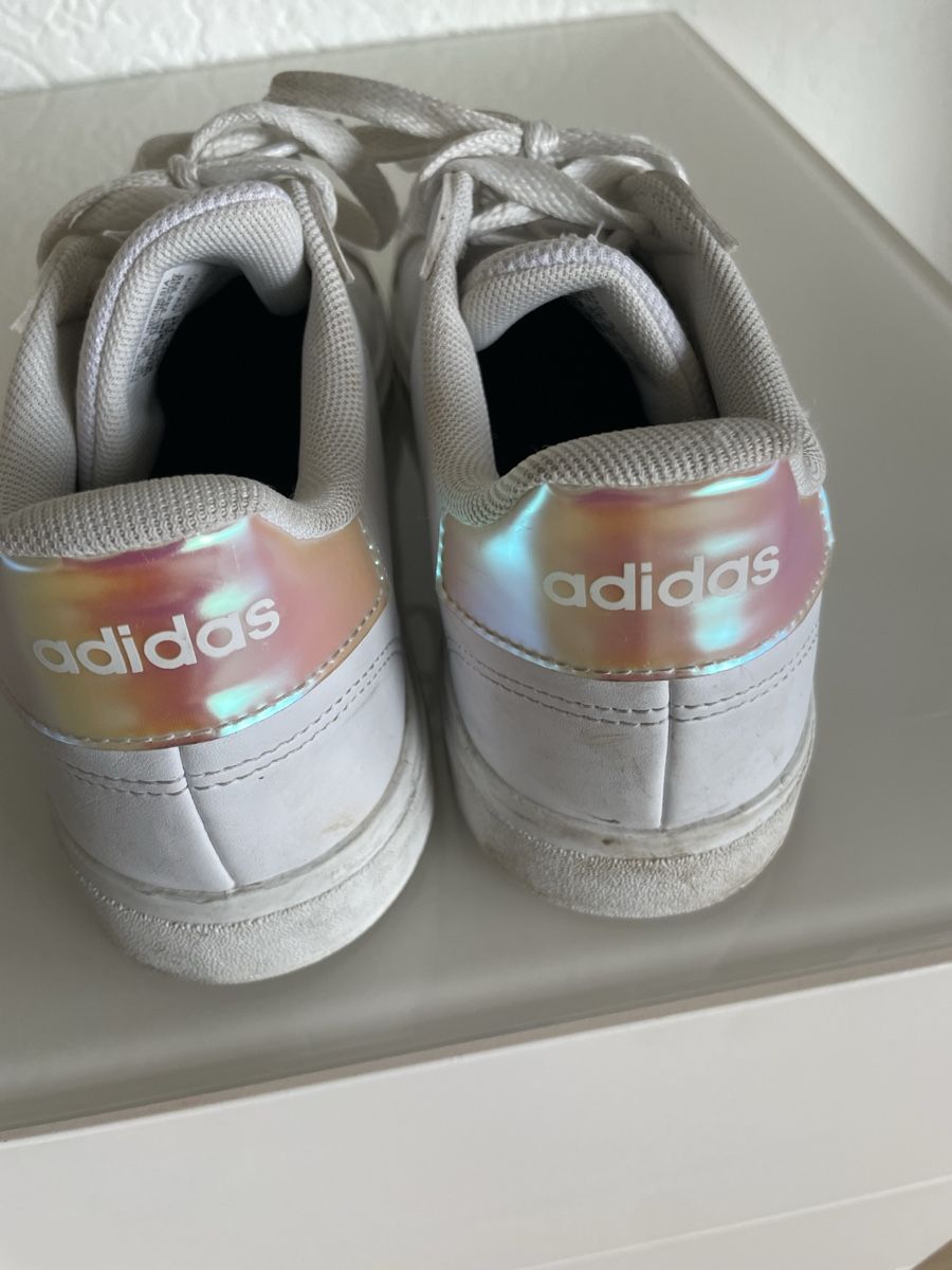 Adidas Scarpe per ragazze: Adidas Mädchen Sneaker Grösse 38 Weiss – Nuovo (secondo la descrizione) da Steinhausen venduto da Piaweber1943. 1