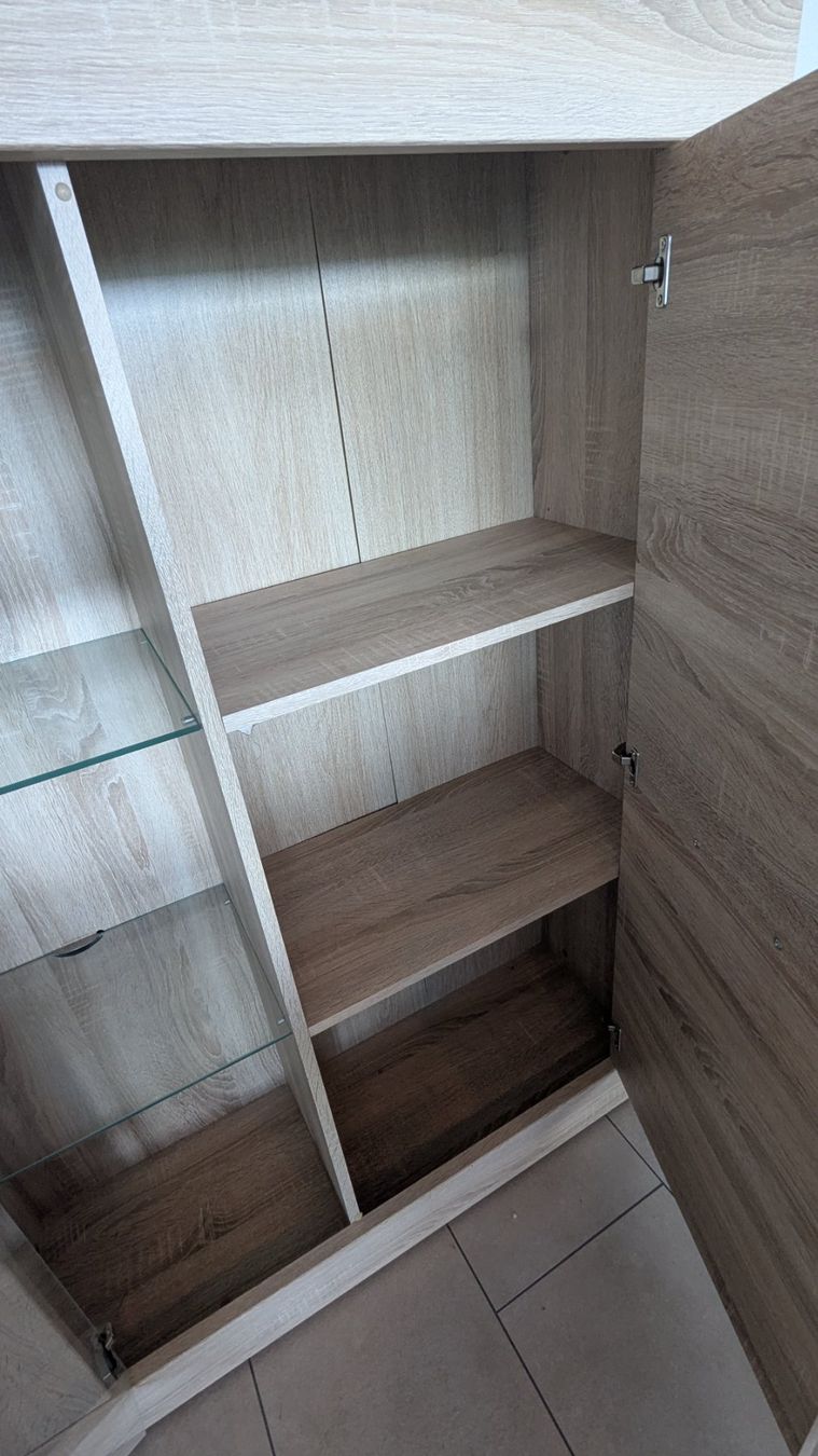 Schränke: Highboard mit Vitrine + Beleuchtung - Sideboard - Schrank – Gebraucht aus Remetschwil von Snuec 3