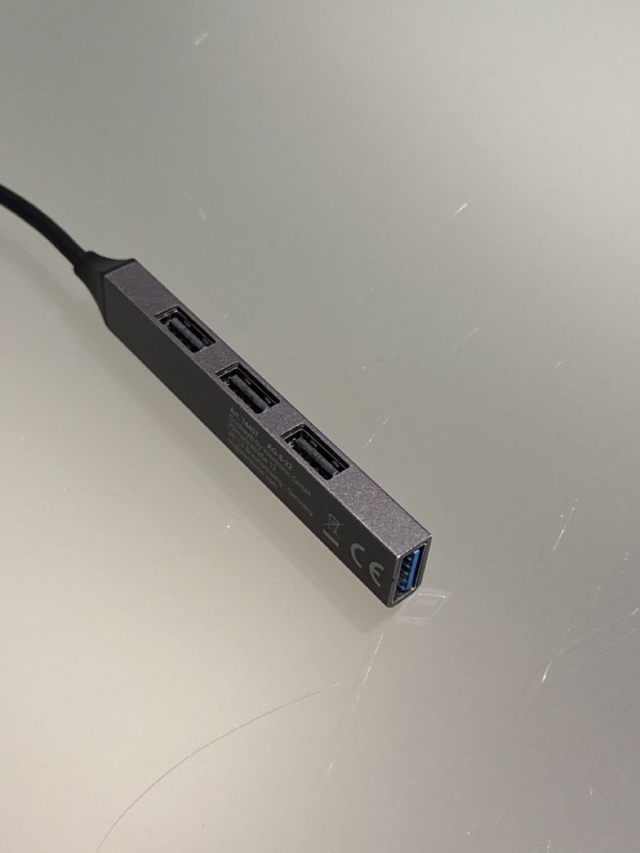 Hub & Switch: USB Hub – Usato da Cadenazzo venduto da nick995 1