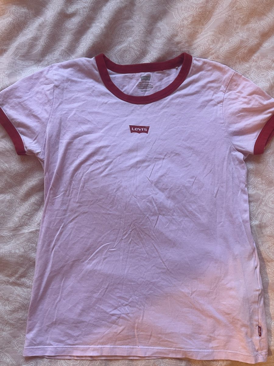 Levi's T-shirt: Levis T-shirt – Usato da Rümlang venduto da lan_q2lf