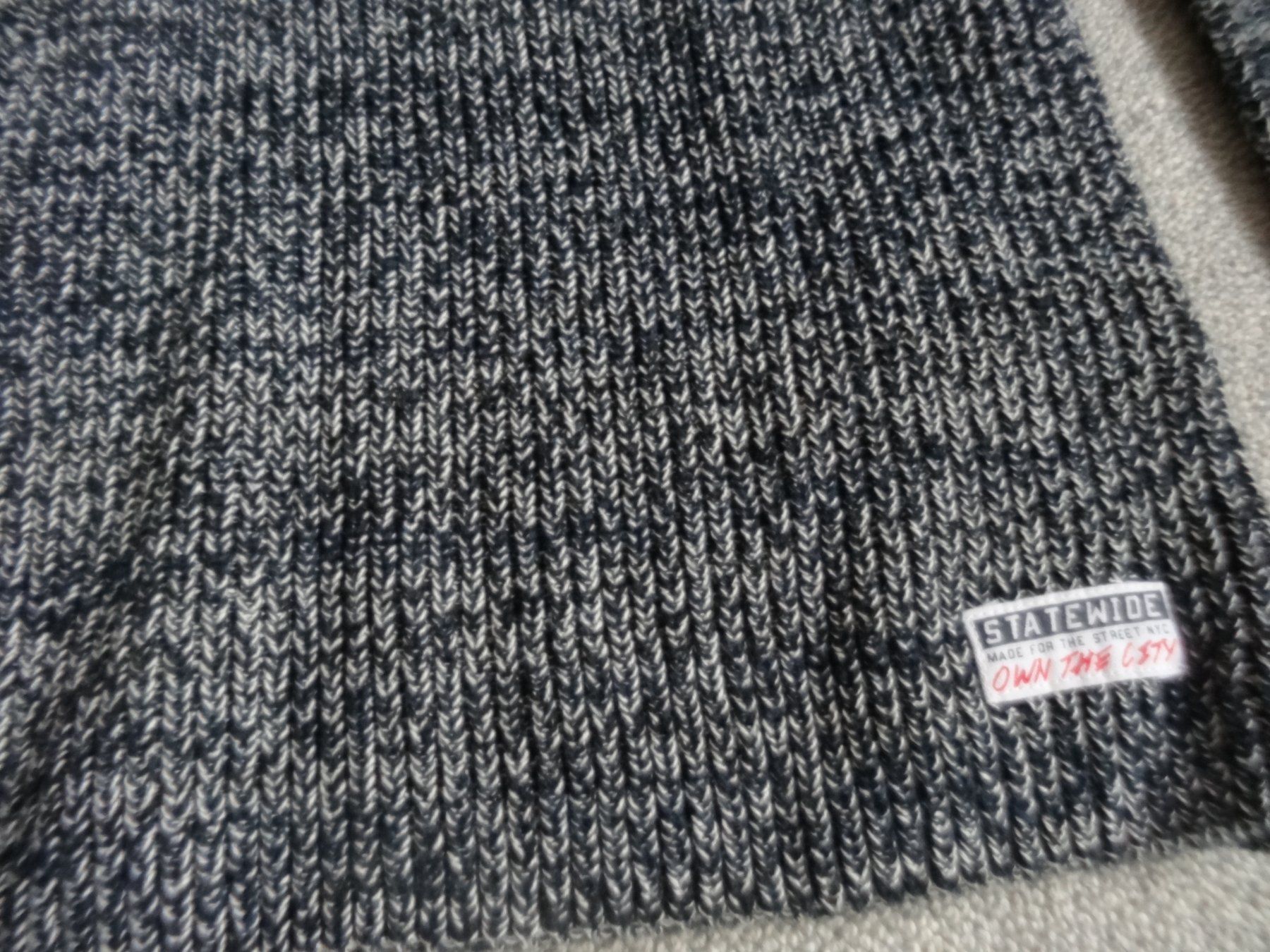 Pulls et sweat-shirts: Pullover Gr 164 Fabrikneu – Neuf avec emballage d'origine à Rekingen AG par nederland1 1