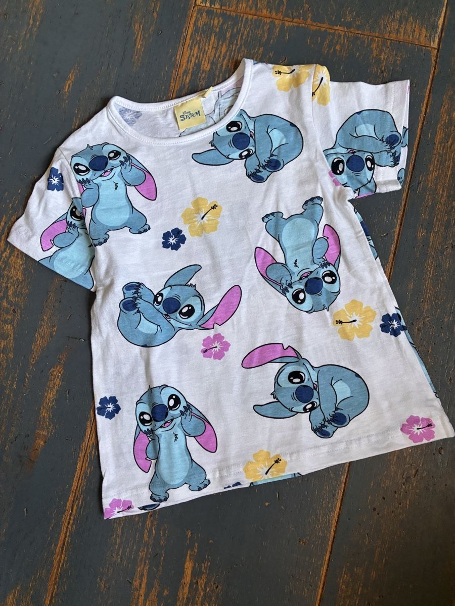Blusen, T-Shirts & Tops: Schönes Stitch Tshirt Gr. 110, Neu – Neu (gemäss Beschreibung) aus richterswil von lunamarie001