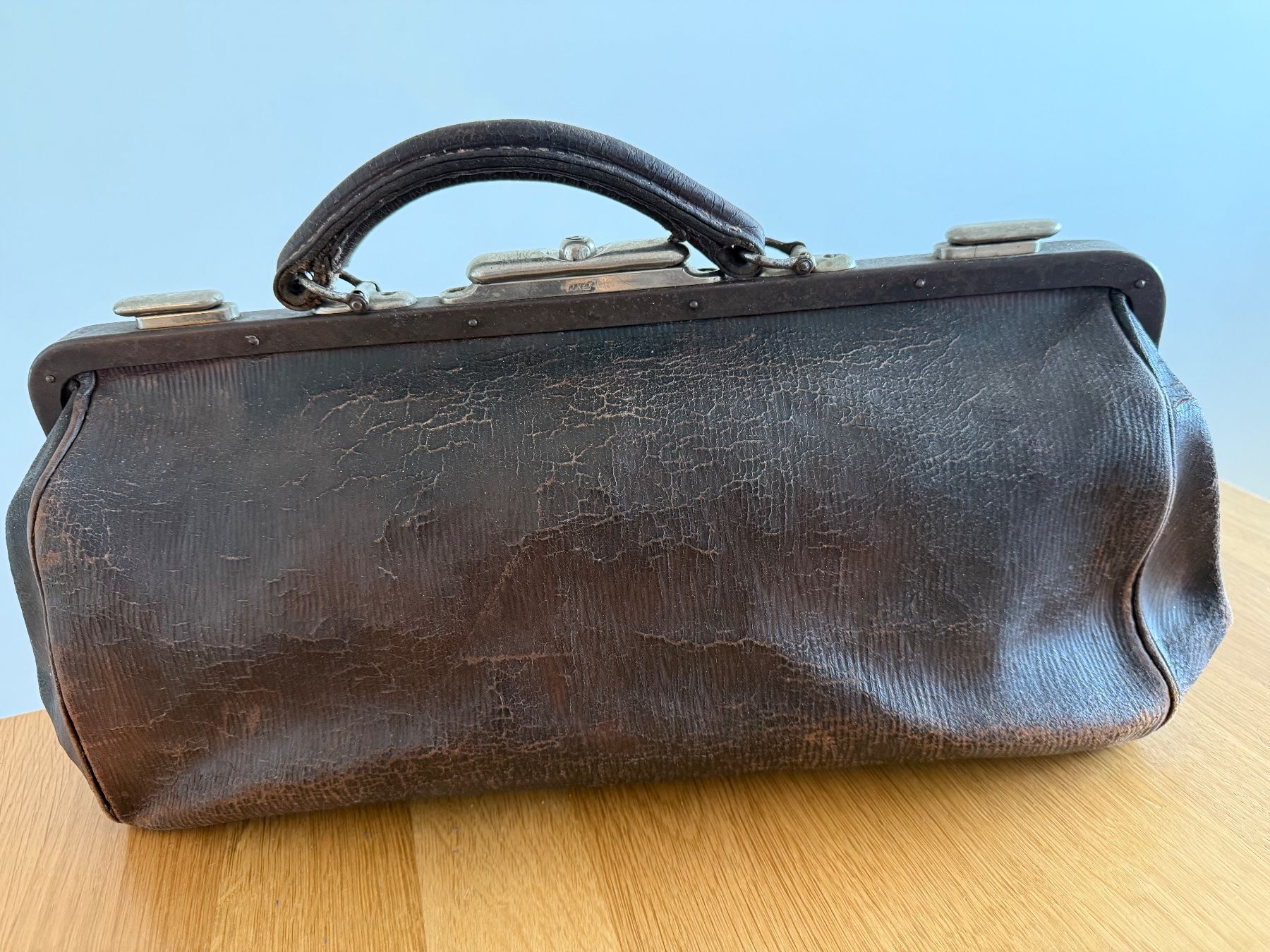 Borse: Vintage Ledertasche / Arzttasche – Usato da Basel venduto da Rouge. 1