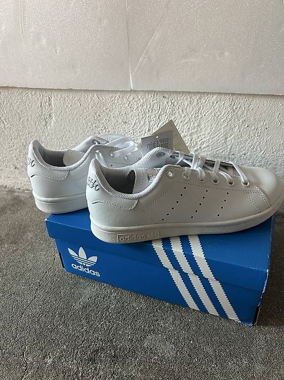Chaussures hommes: Adidas Stan Smith – Neuf avec emballage d'origine à Gentilino par ver_n6bc 3