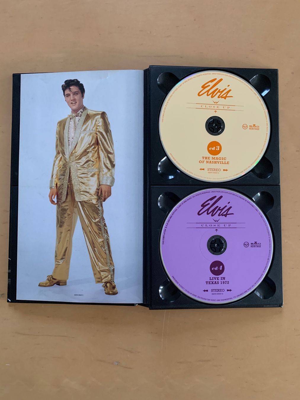 CD: Elvis Close Up 4-Stück CD Sammler Set – Usato da Wohlen AG venduto da Lunas_Closet 1
