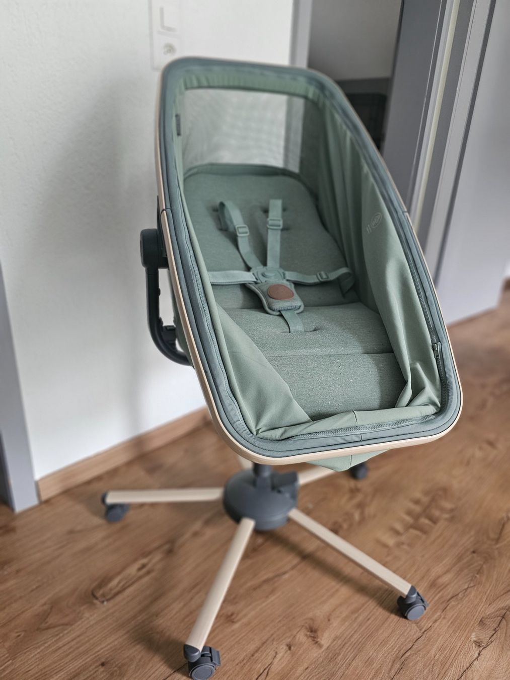 Culle: Stubenwagen Maxi Cosi mit Rollen – Usato da Nunningen venduto da cerumenex 2