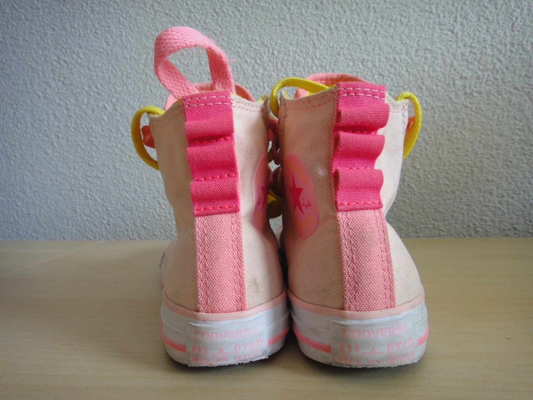 Converse Scarpe per ragazze: Converse Schuhe Mädchen Gr. 31 – Usato da Winterthur venduto da LemonTree5 1