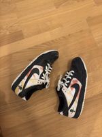 Nike Dunk Low sneakers
