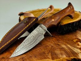 Top 1A Damast Messer Knife echter Faltenstahl handgeschlagen