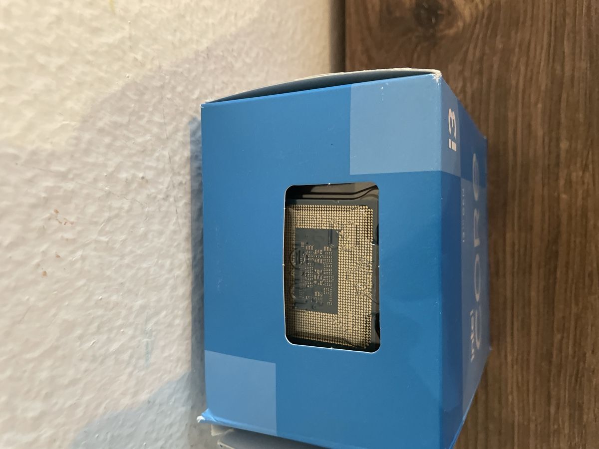 Intel Composants électroniques: Intel Core i3-12100F LGA1700 12th Gen CPU – Neuf (Voir description) à Kilchberg ZH par Genc4 1