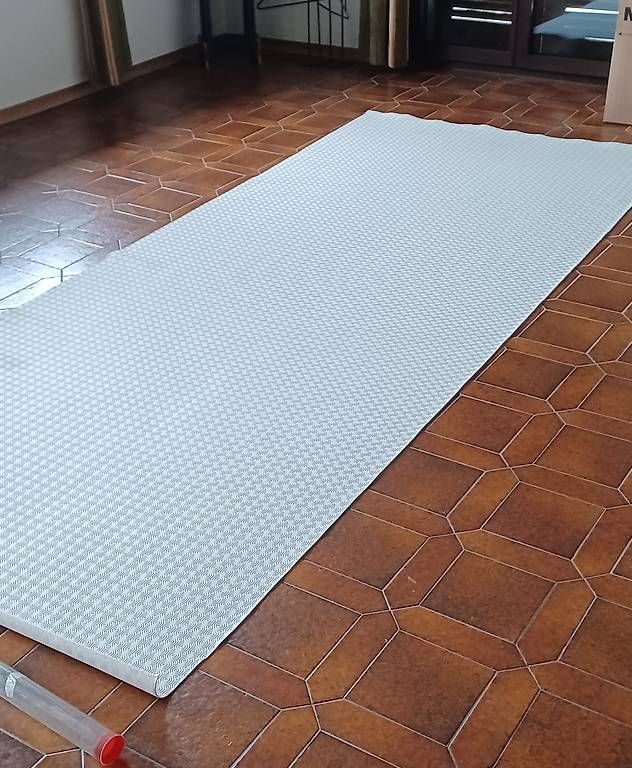 Altra biancheria da tavola: Sous-nappe protège table NEUVE – Usato da Bretigny-Morrens venduto da lau_zt7t 3
