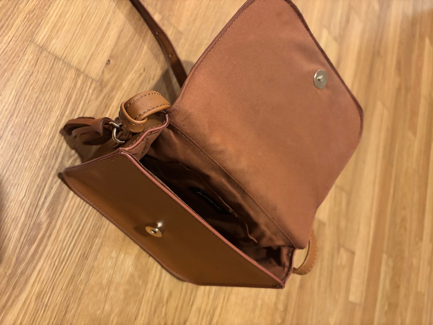 Altro in  Abbigliamento & Accessori: Sac en bandoulière – Usato da Lausanne venduto da Mbama23 1