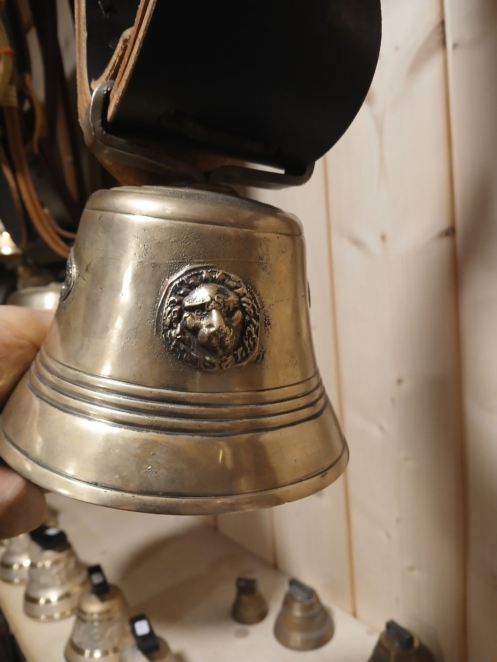 Campanacci mucche: schöne Higlister Glocke – Nuovo (secondo la descrizione) da Eggiwil venduto da Jennisweid 3