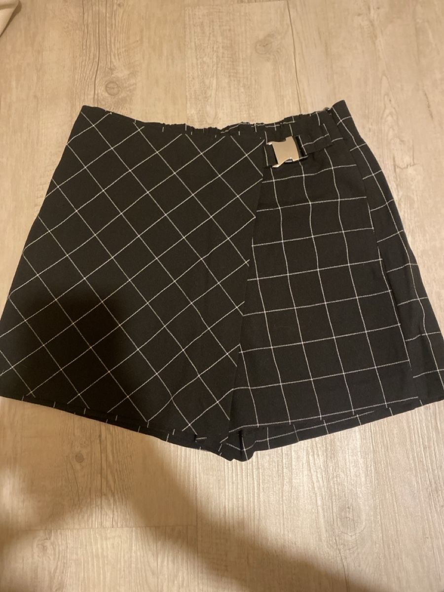 Tally Weijl Hosen: Skort – Gebraucht aus St. Gallen von mic_6zq2 1