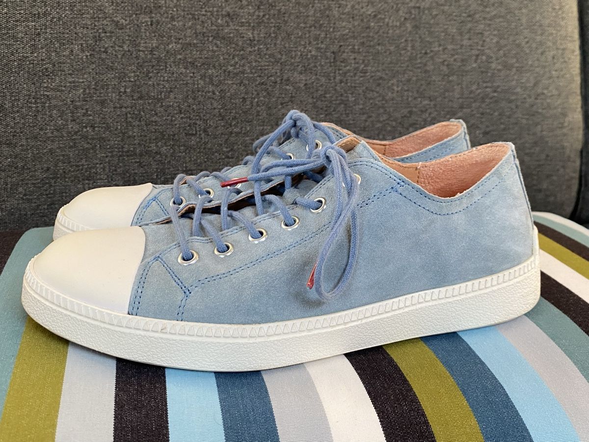 Think Scarpe da donna: Think! Sneaker aus Wildleder hellblau Grösse 38 – Usato da Buochs venduto da H16