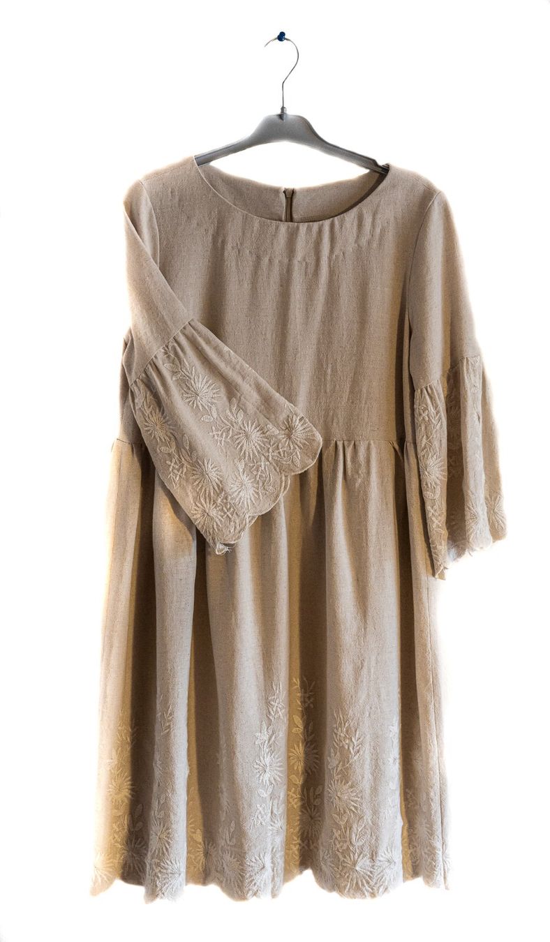 Kleider: Robe en lin/ Leinenkleid/ Vestito in lino – Neu und originalverpackt aus Fribourg von SD1910 1