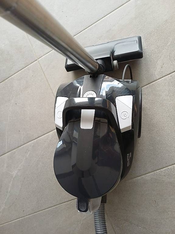 Aspirapolveri & Accessori: Aspirateur sans sac – Usato da Aven venduto da menthe17 4