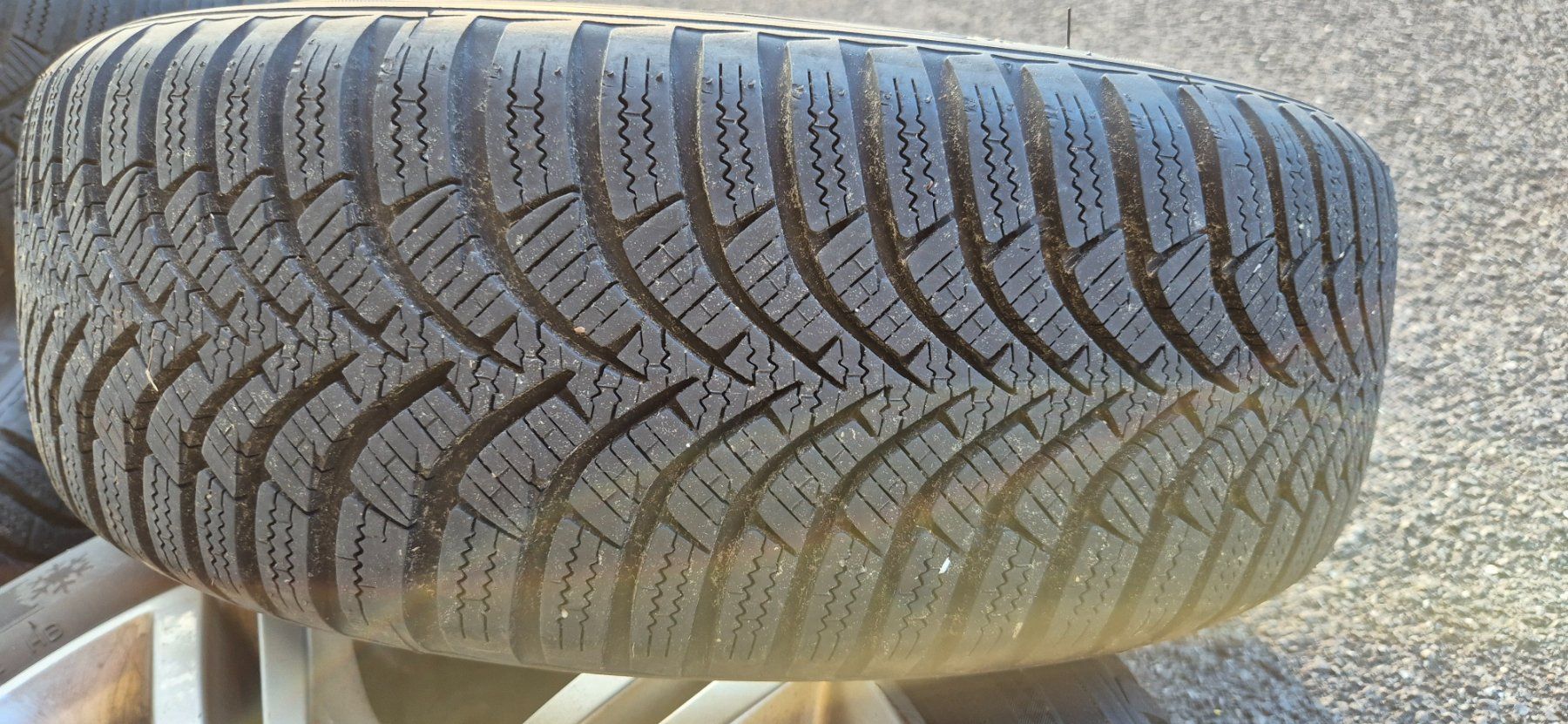 Kia Pneus & Roues: Winterräder kompl. Kia Picanto – D'occasion à Ebikon par Dan40 3