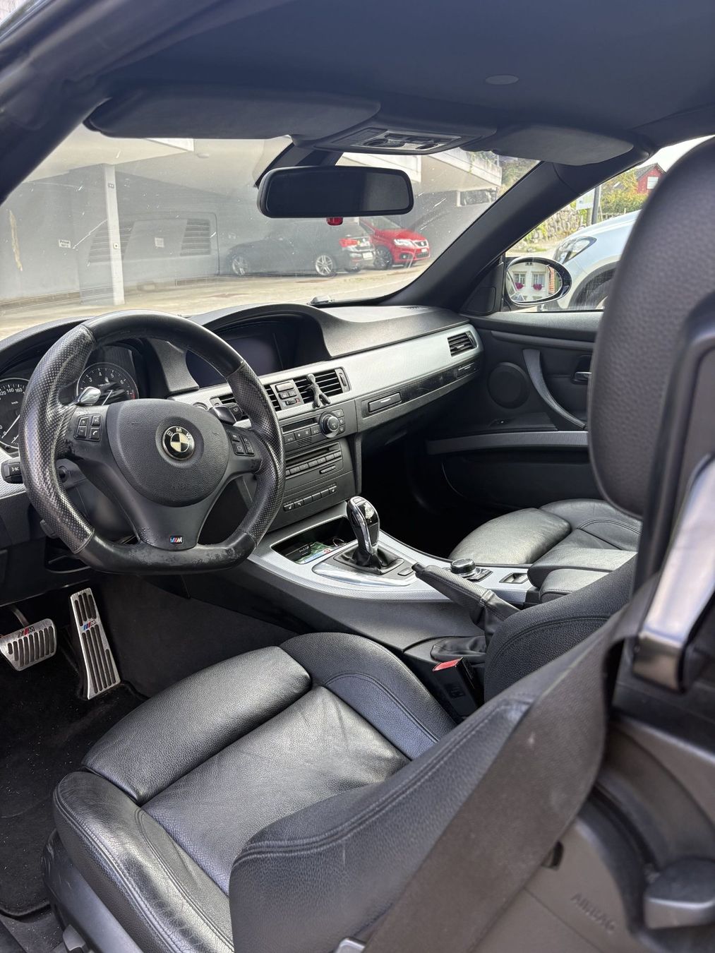 BMW Autos: Einzigartiger BMW 335i e93 in Le mans bleu! – Gebraucht aus Romanshorn von Mitho3 6