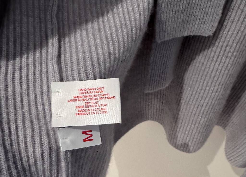 Jacken: 100 % Cashmere Jacke graublau mit Gürtel – Gebraucht aus Zürich von br2010 4