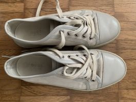 Gucci beige schuhe