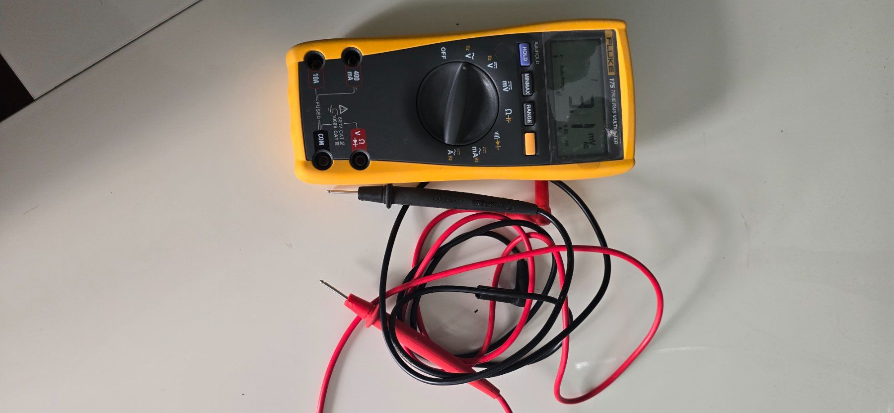 Fluke Mesurer: Fluke 175 Echteffektiv-Multimeter – Neuf (Voir description) à Herisau par Diveyourdream 1