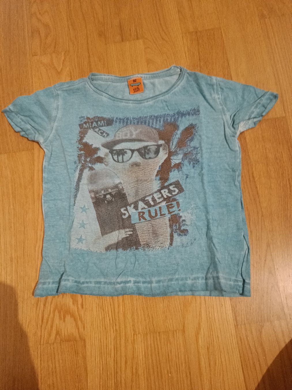 Camicie, T-shirt & Polo: T-Shirt Grösse 92  – Usato da Jaberg venduto da urig17.