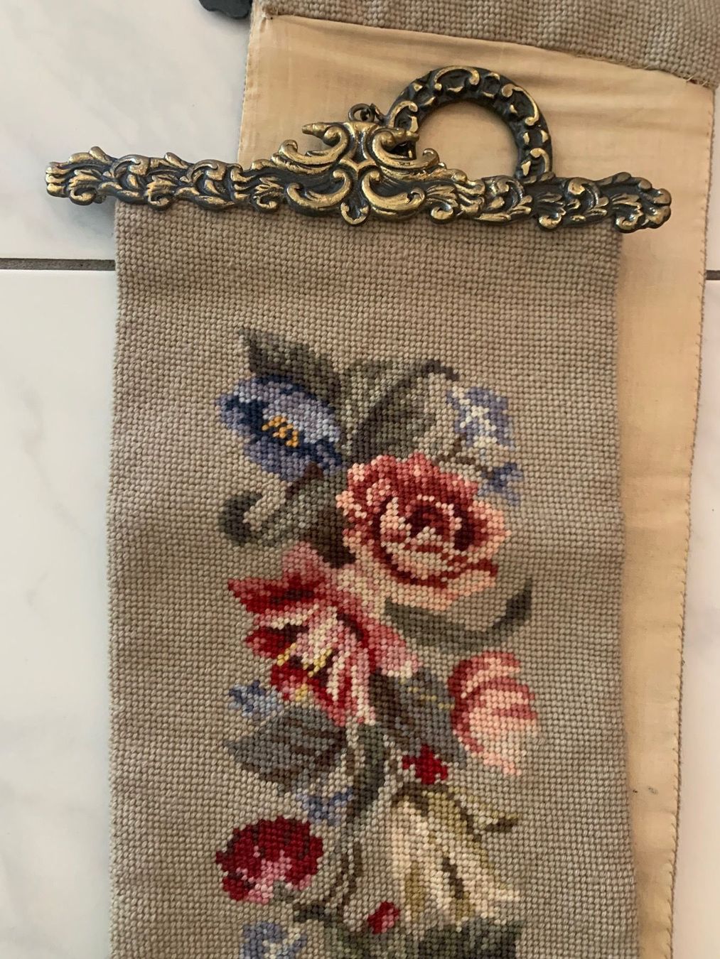 Tutte le decorazioni: Antik Schweizer Gobelin  mit blumen – Usato da Nuerensdorf venduto da gokden1336 1