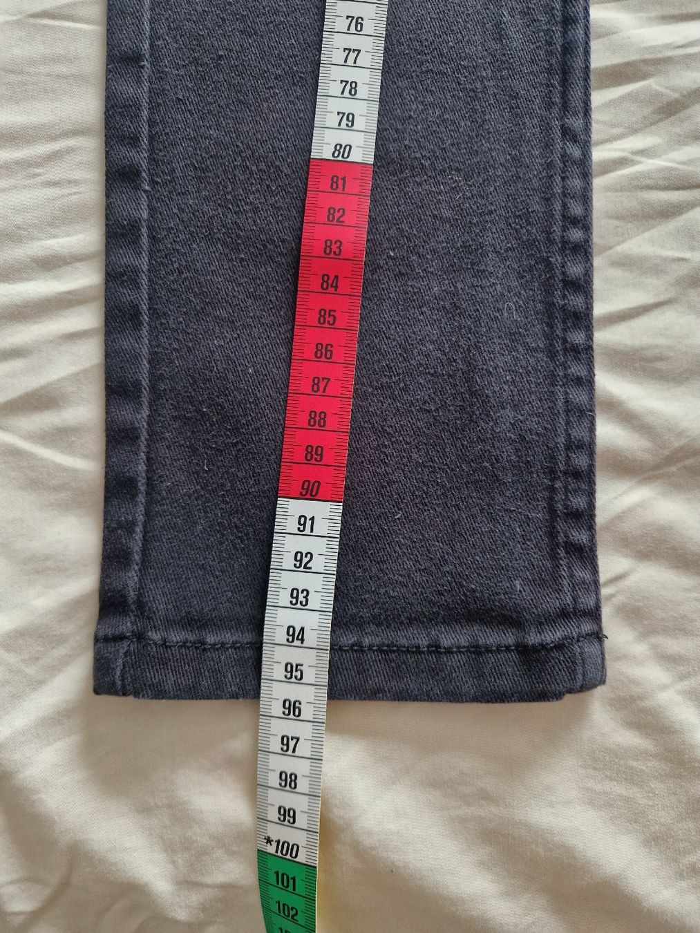 Jeans: Jeans noir – Usato da Lausanne venduto da mgo_yx25 3