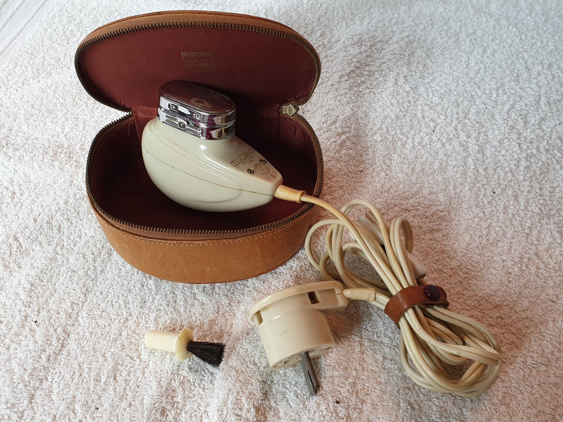 Cura del viso: Rasierapparat Philishave7743 50erPhilips – Usato da Biel/Bienne venduto da bormida63