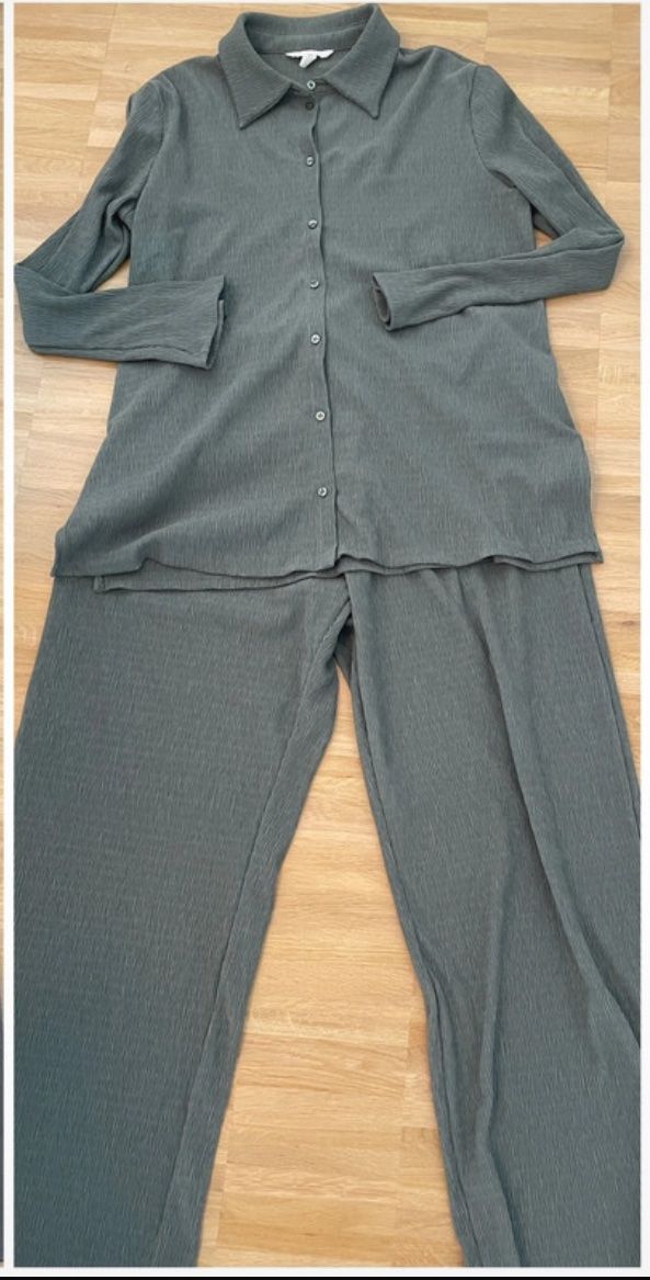 Lotti di vestiti: Kleiderpaket Damenmode, Grösse L-XL – Usato da Niederuzwil venduto da guel28 3