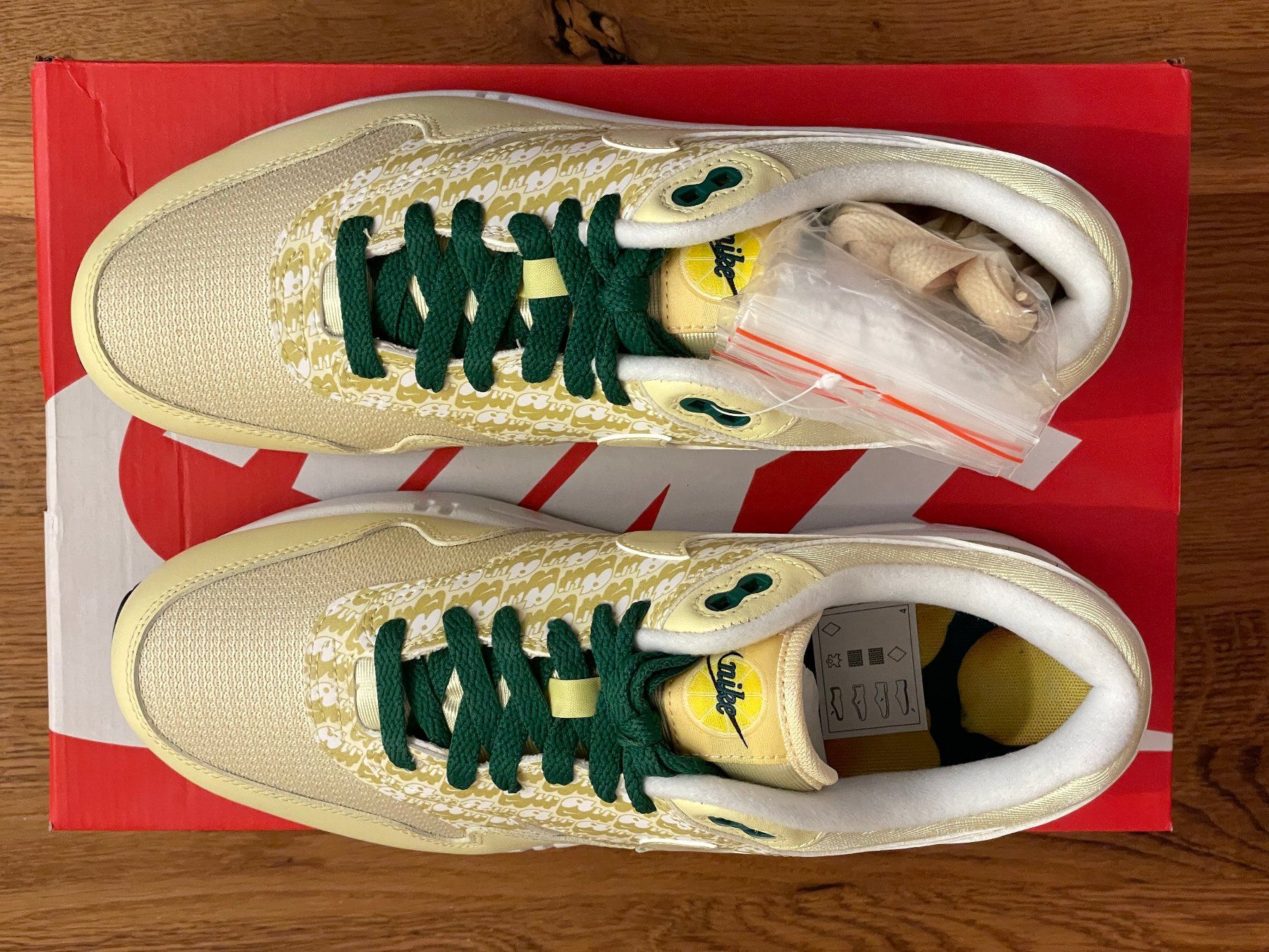 Nike Scarpe da uomo: Air Max 1 Atmos Powerwall Lemonade | 42.5 9 – Nuovo e nell'imballaggio originale da Schaffhausen venduto da mar_mfl9 2